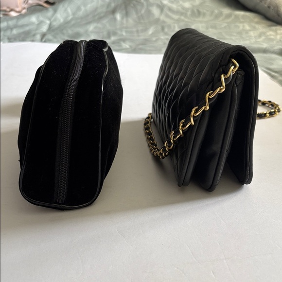 CHANEL (PARFUM) BLACK VELVET BAG…CLUTCH/MAKEUP BAG/ANYTHING BAG😊❤️😊 - Picture 13 of 13